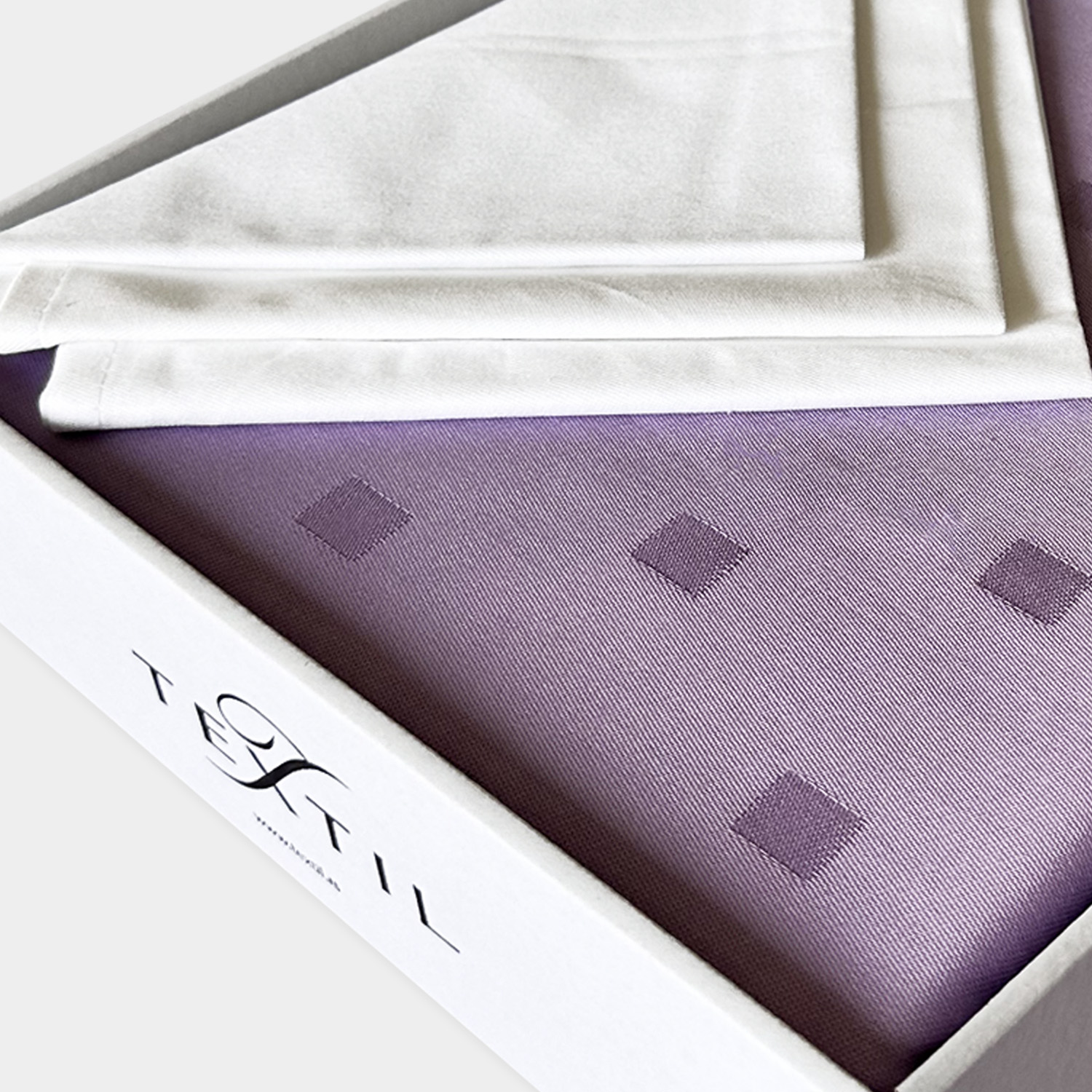 Set BISER stolnjak + 6 salveta Ljubišasta