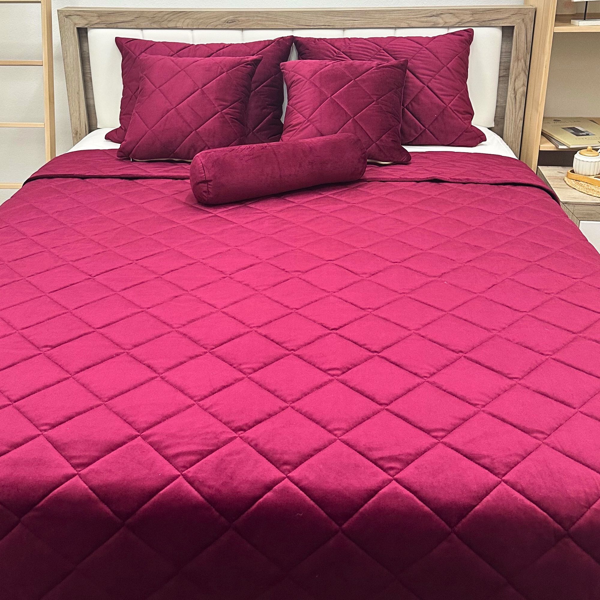 Prekrivač GLORIA bordo